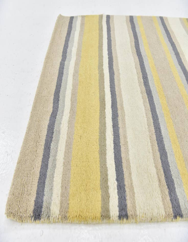 Detail image of  2' 9 x 4' 10 Luna Wool Rug