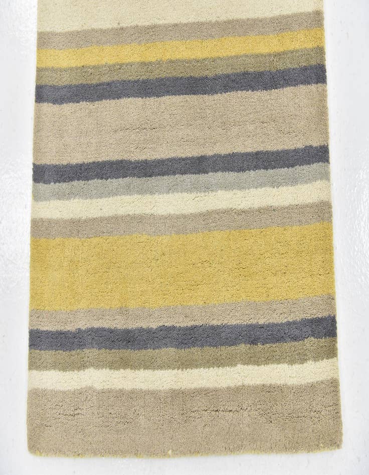 Detail image of  2' 8 x 5' Luna Wool Rug