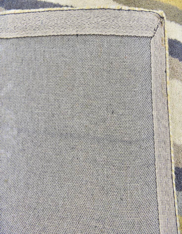 Detail image of  2' 8 x 5' Luna Wool Rug