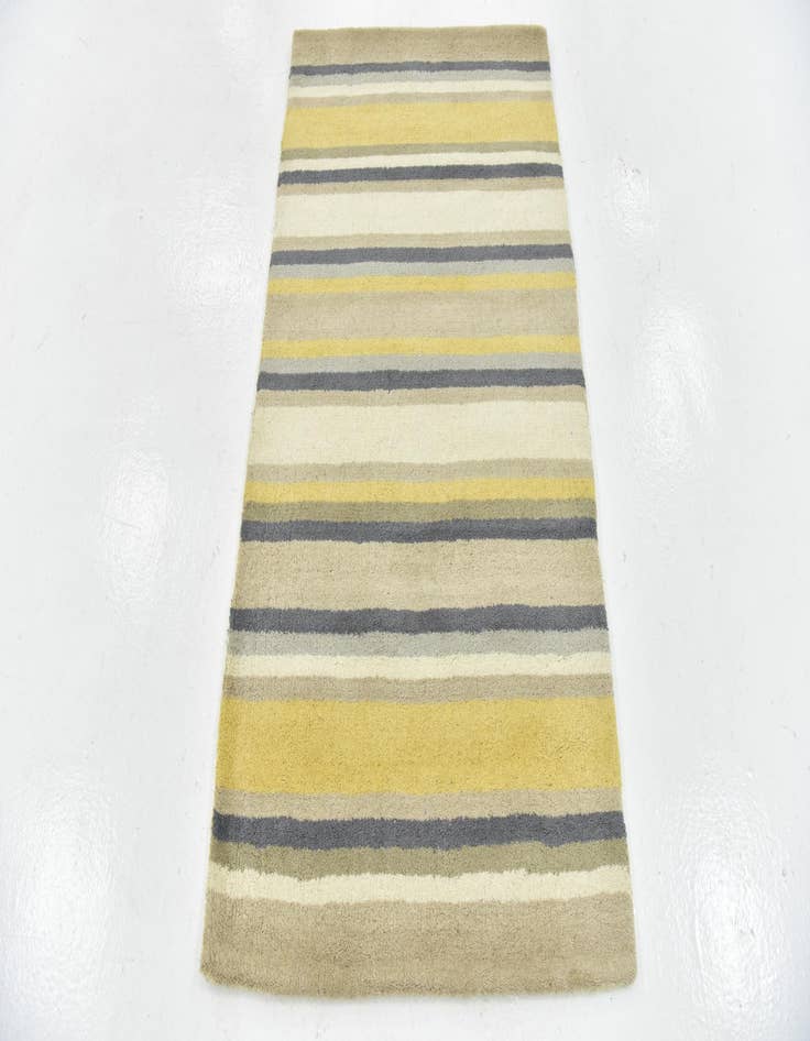 Detail image of  2' 8 x 4' 10 Luna Wool Rug