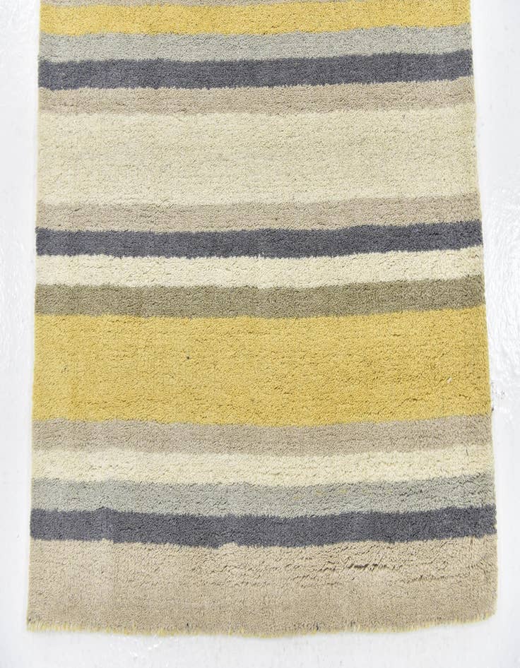 Detail image of  2' 8 x 4' 10 Luna Wool Rug