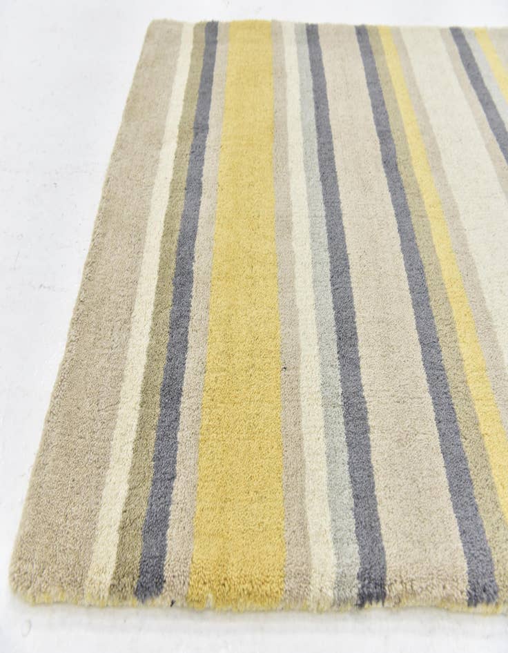 Detail image of  2' 8 x 4' 10 Luna Wool Rug