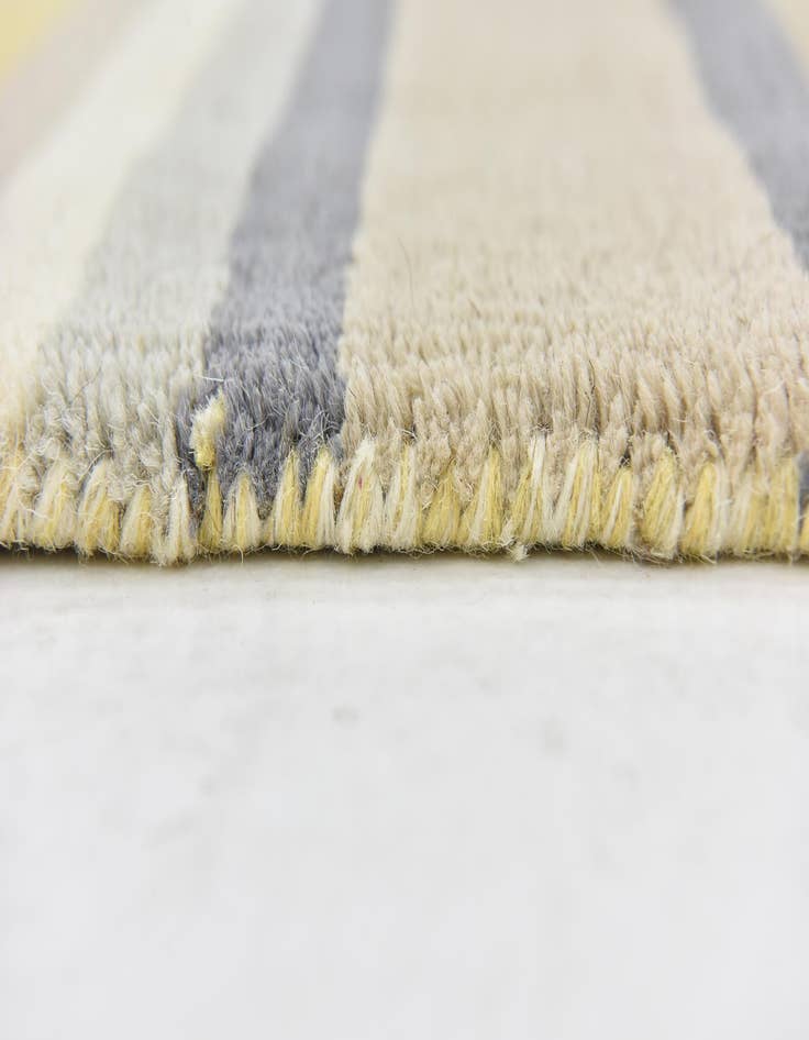 Detail image of  2' 8 x 4' 10 Luna Wool Rug