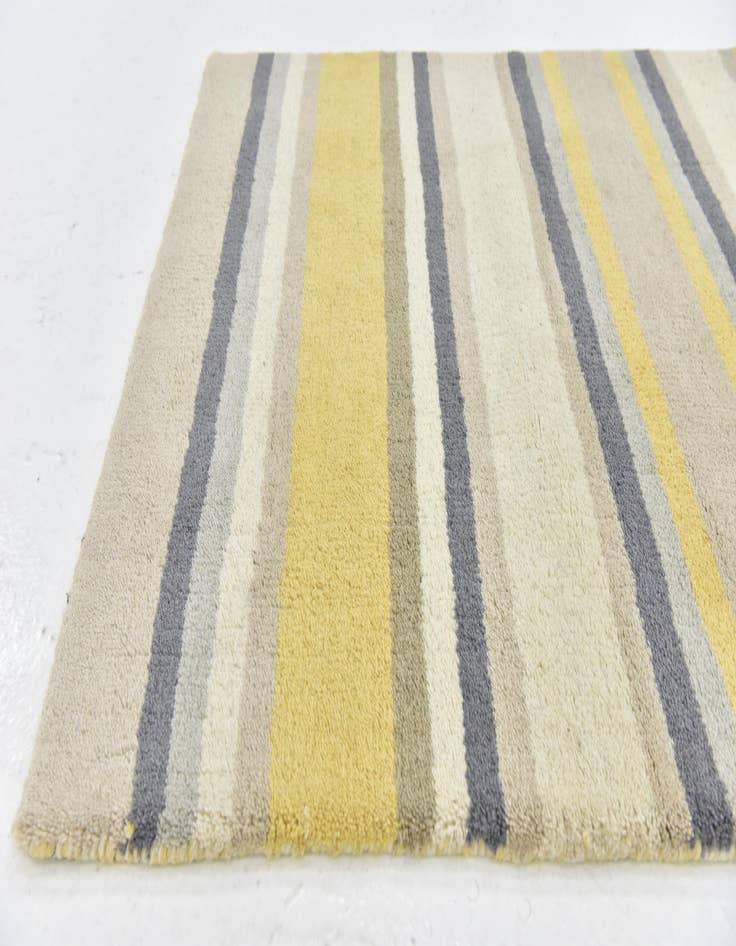 Detail image of  2' 8 x 4' 10 Luna Wool Rug