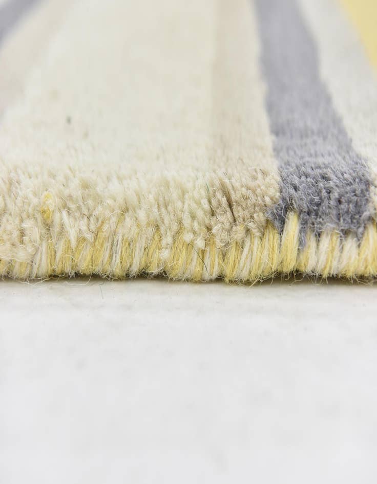 Detail image of  2' 8 x 4' 10 Luna Wool Rug