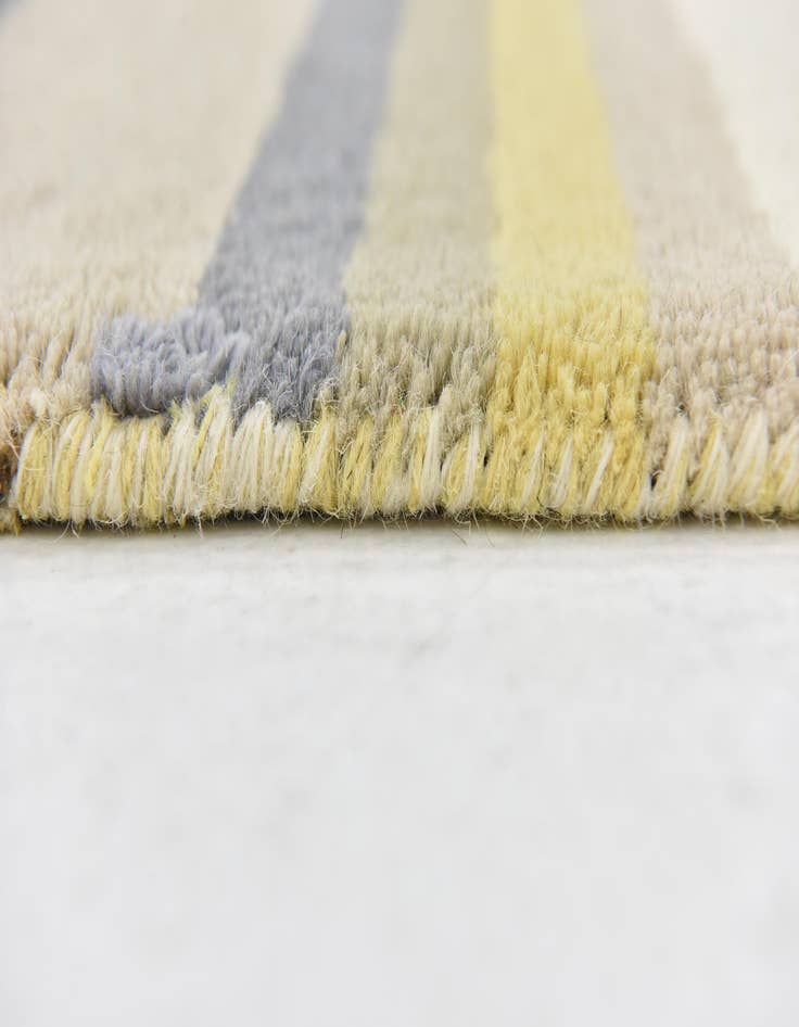 Detail image of  2' 8 x 5' Luna Wool Rug