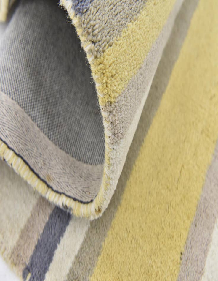 Detail image of  2' 8 x 5' Luna Wool Rug