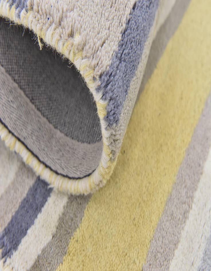 Detail image of  2' 8 x 4' 10 Luna Wool Rug