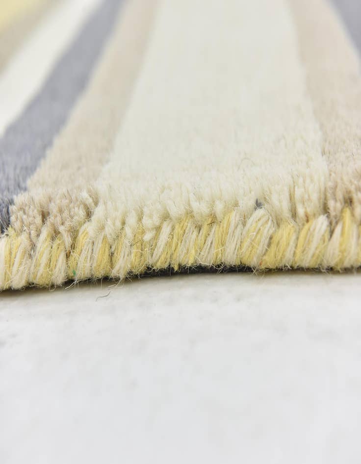 Detail image of  2' 9 x 5' Luna Wool Rug