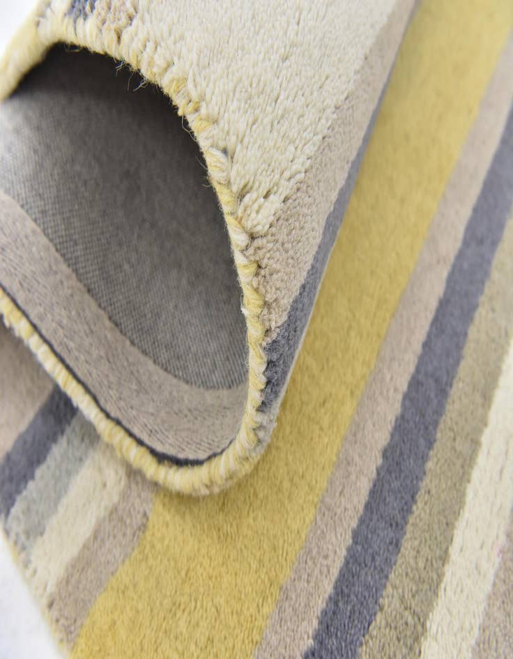 Detail image of  2' 9 x 5' Luna Wool Rug