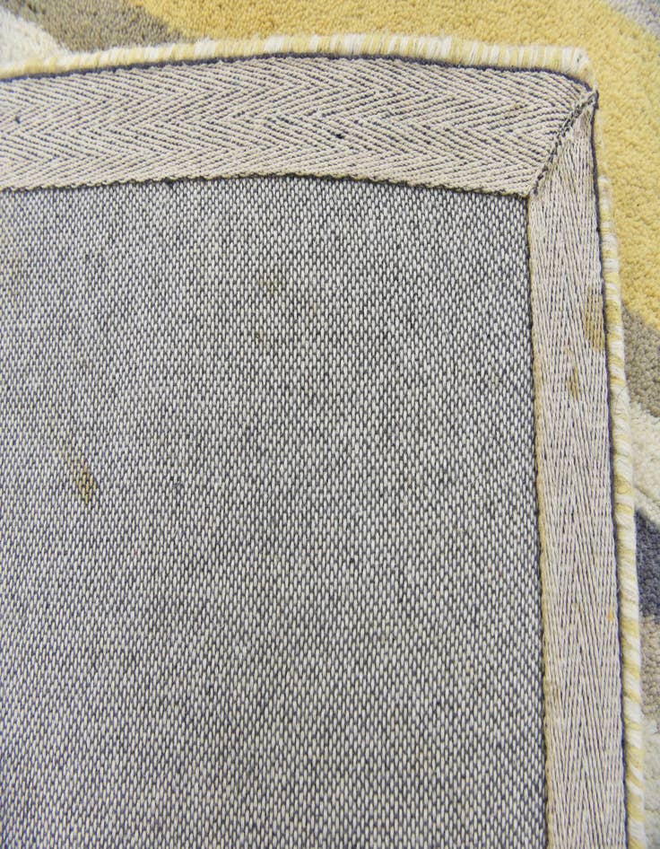 Detail image of  2' 8 x 4' 10 Luna Wool Rug