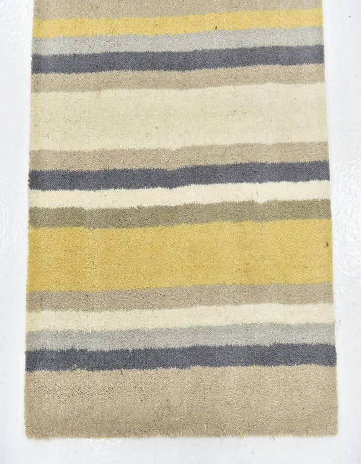 Detail image of  2' 8 x 4' 10 Luna Wool Rug