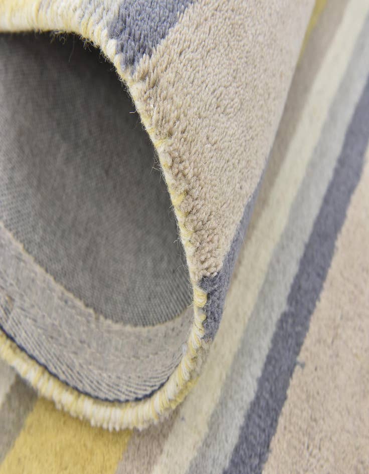 Detail image of  2' 8 x 4' 10 Luna Wool Rug
