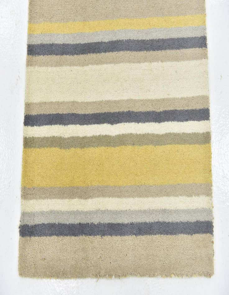 Detail image of  2' 9 x 4' 10 Luna Wool Rug