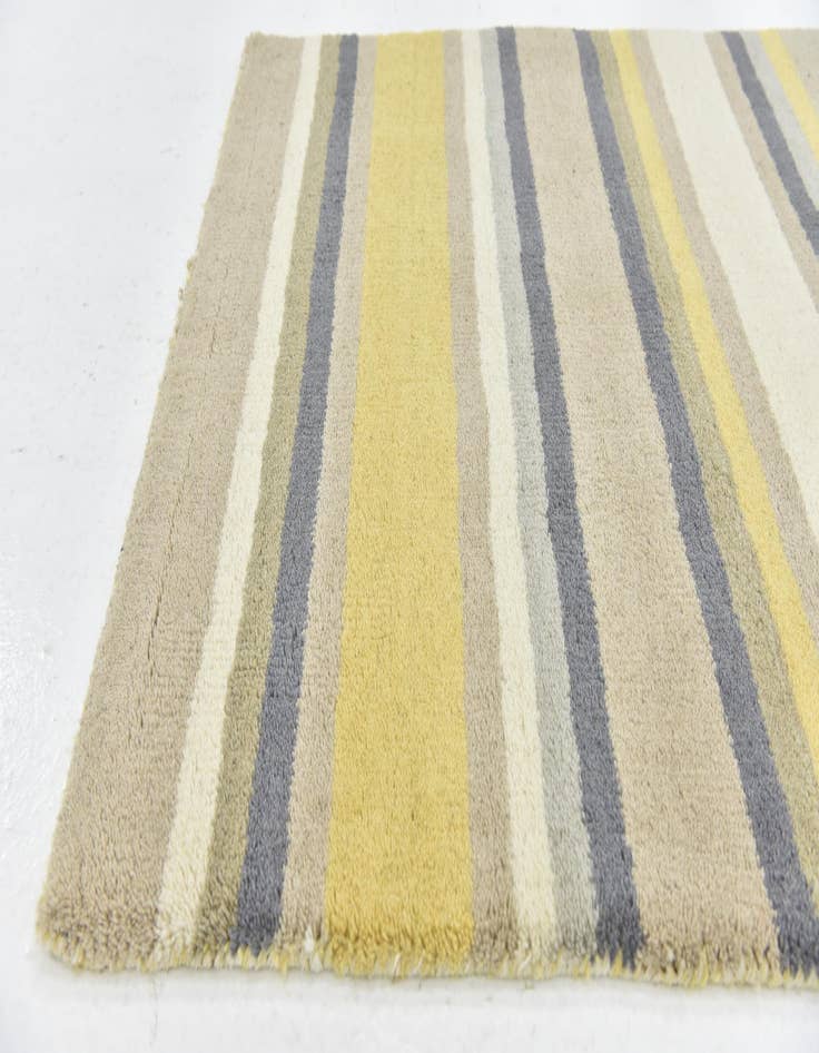 Detail image of  2' 9 x 4' 10 Luna Wool Rug