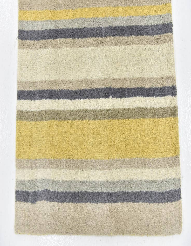 Detail image of  2' 8 x 4' 10 Luna Wool Rug