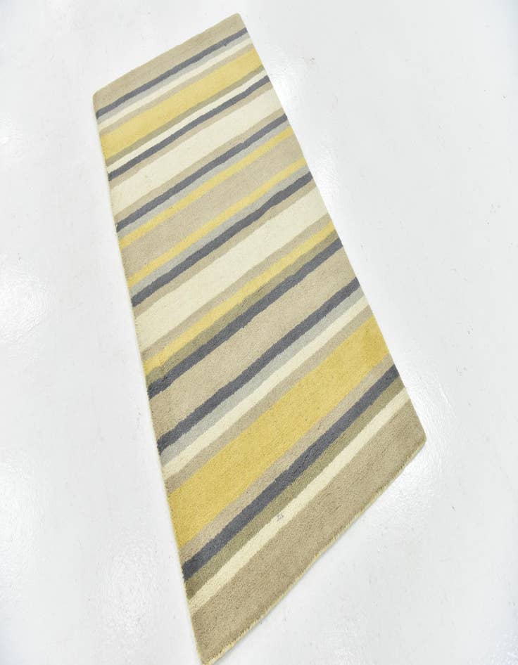 Detail image of  2' 8 x 5' Luna Wool Rug