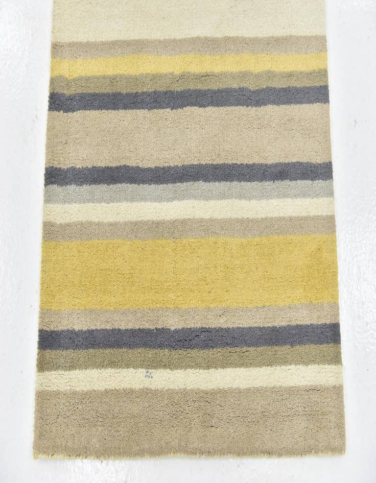 Detail image of  2' 8 x 5' Luna Wool Rug