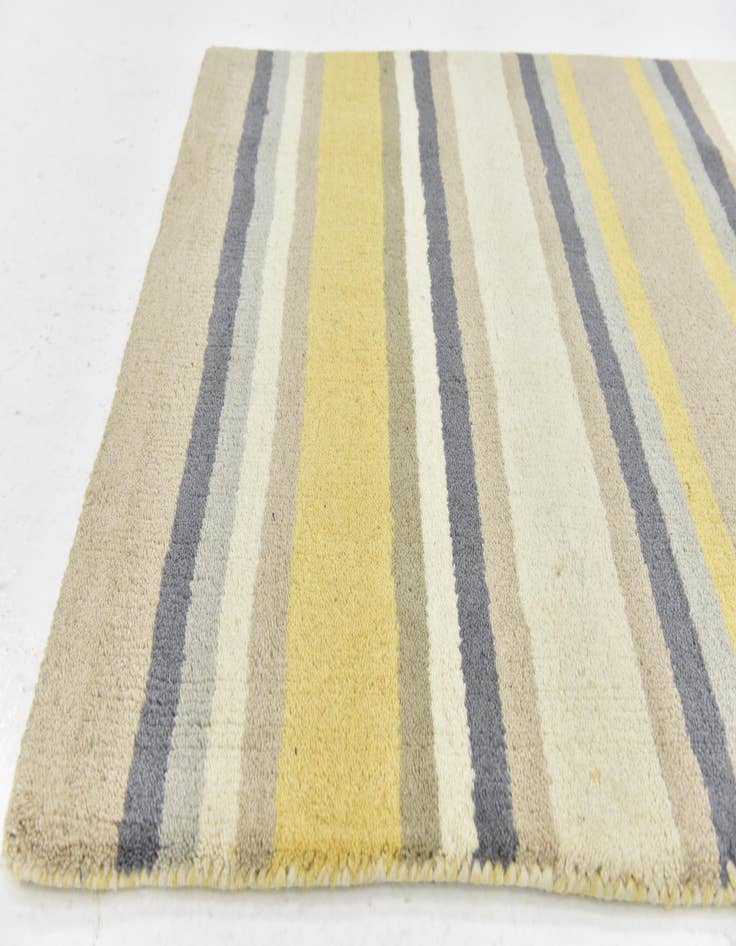 Detail image of  2' 8 x 5' Luna Wool Rug