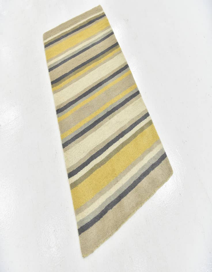 Detail image of  2' 8 x 4' 10 Luna Wool Rug