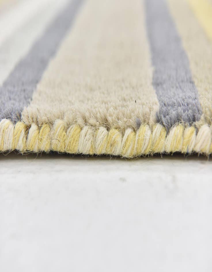 Detail image of  2' 8 x 4' 10 Luna Wool Rug