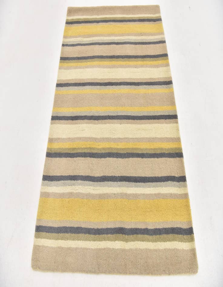 Detail image of  4' x 5' 6 Luna Wool Rug