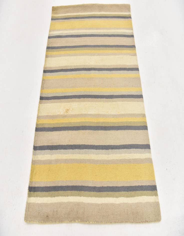 Detail image of  4' x 5' 6 Luna Wool Rug