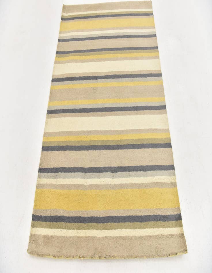 Detail image of  4' x 5' 6 Luna Wool Rug