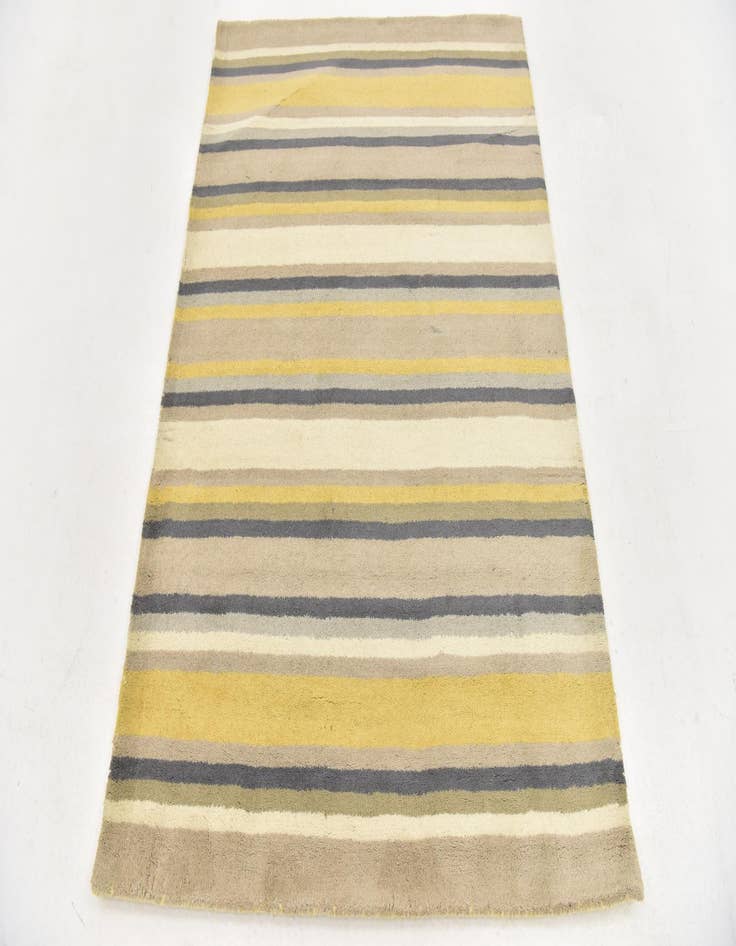 Detail image of  4' x 5' 6 Luna Wool Rug