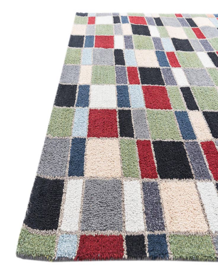 Detail image of  5' x 7' 10 Luna Rug