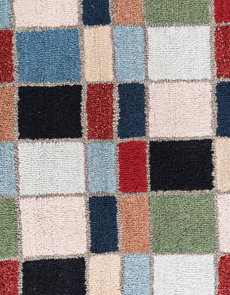 Detail image of  5' x 7' 10 Luna Rug