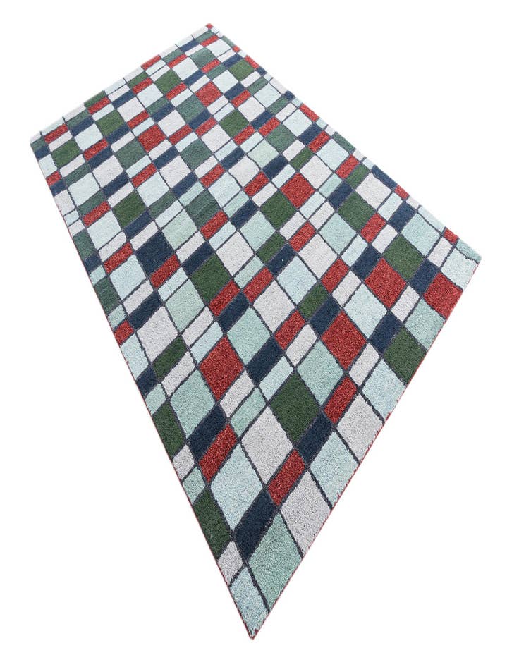 Detail image of  5' x 7' 10 Luna Rug