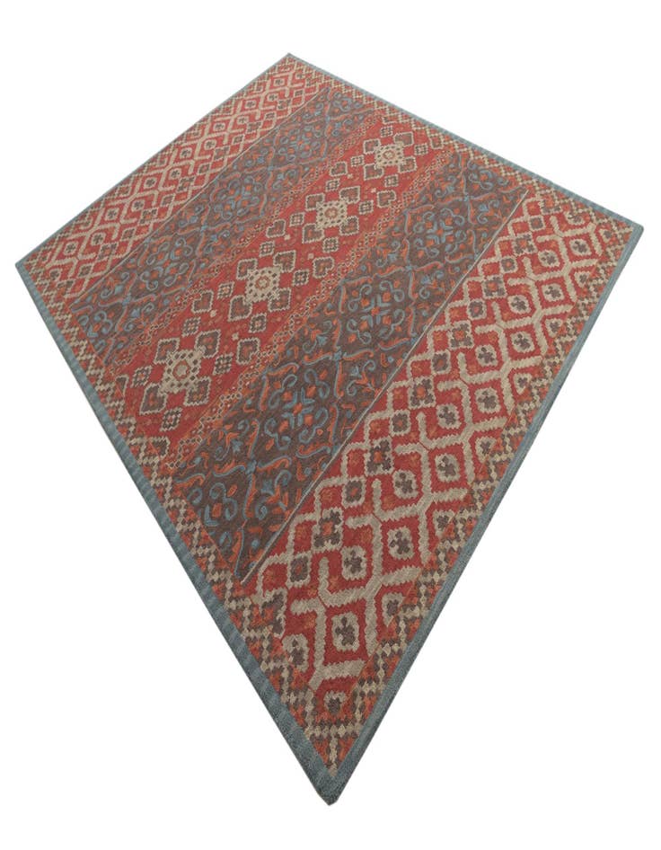 Detail image of  8' x 10' Luna Rug