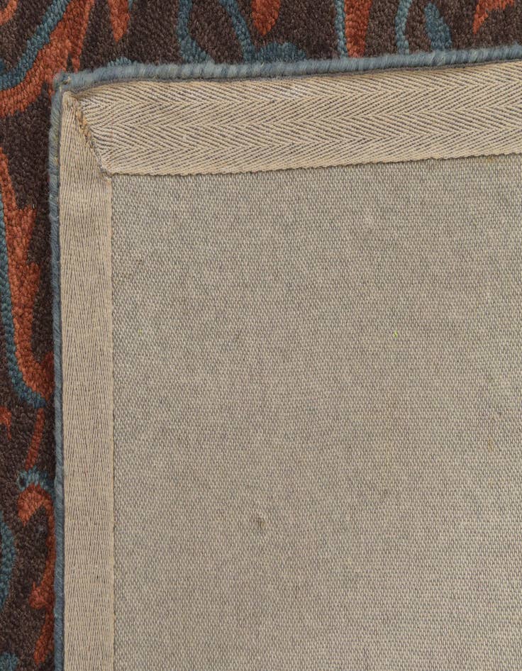 Detail image of  8' x 10' Luna Rug