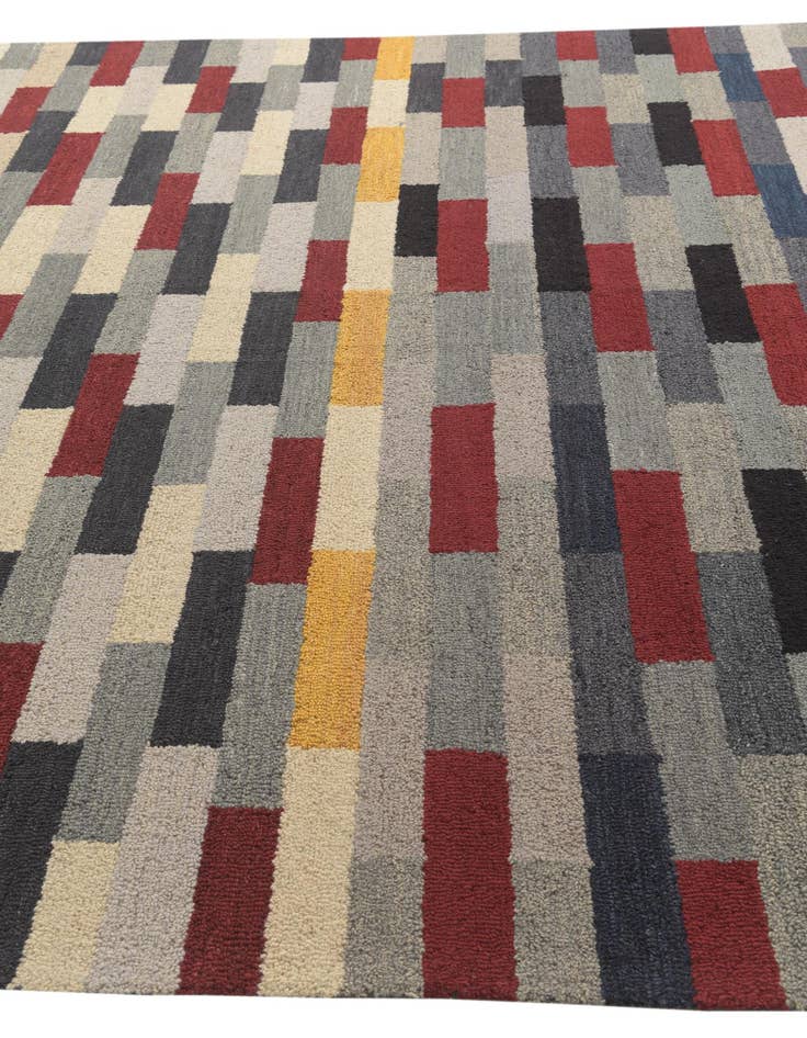 Detail image of  8' 1 x 10' 1 Luna Rug