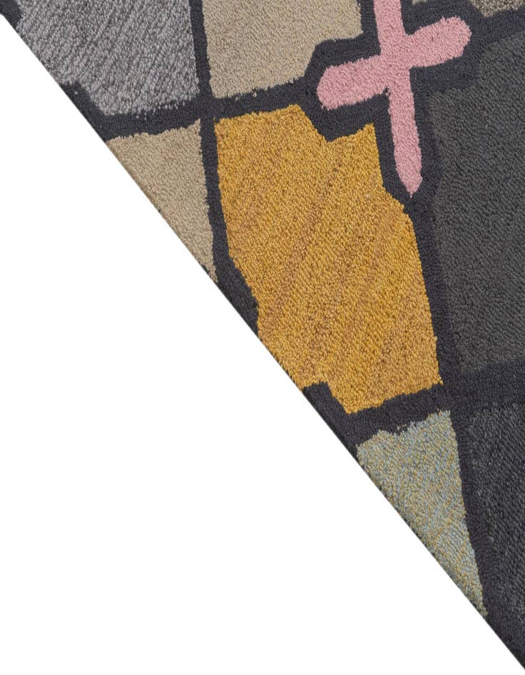 Detail image of  8' x 10' 1 Luna Rug