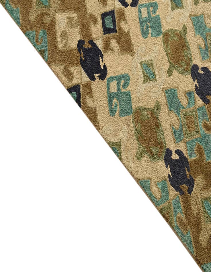 Detail image of  8' x 10' Luna Rug