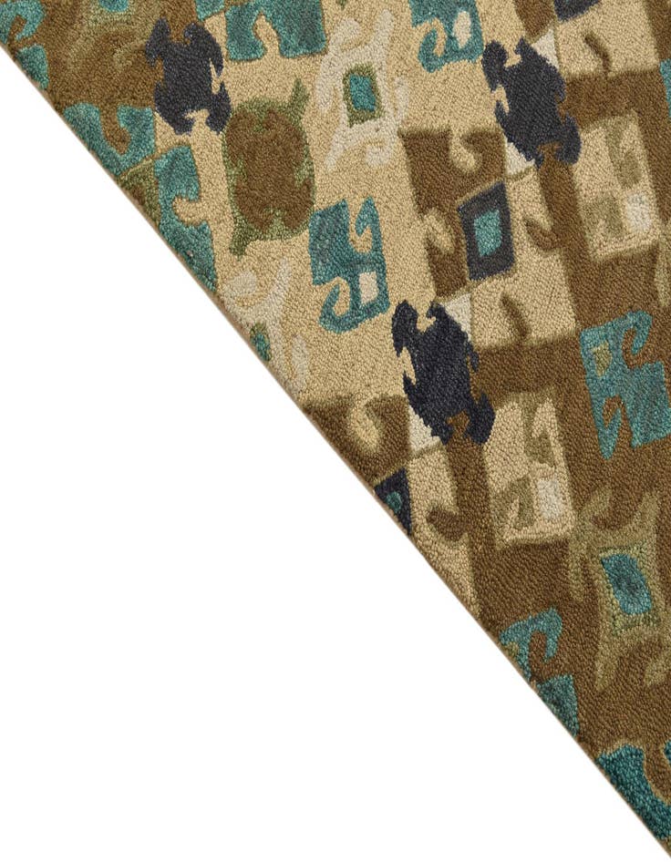 Detail image of  8' x 10' Luna Rug