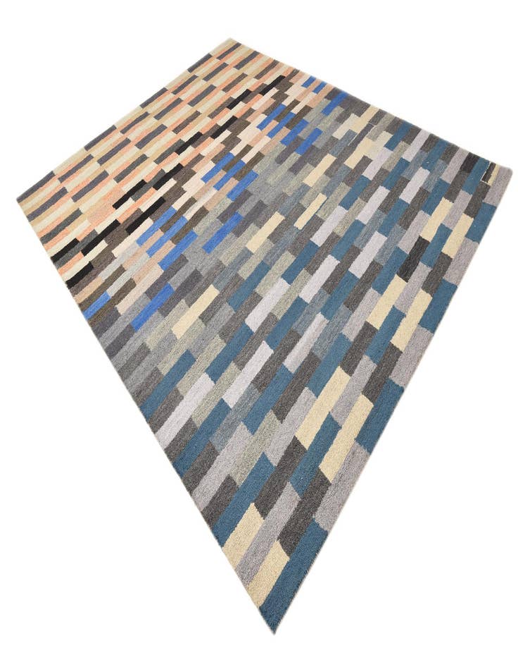 Detail image of  8' 1 x 10' 2 Luna Rug