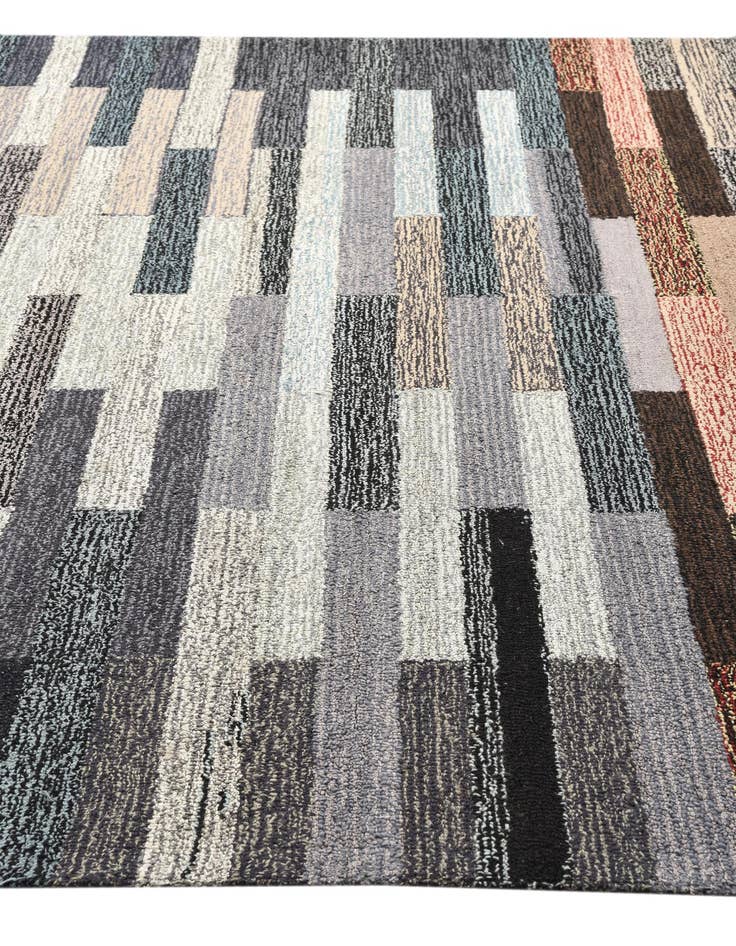 Detail image of 8' 1 x 10' Luna Rug