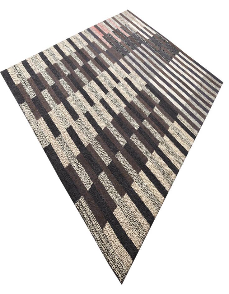 Detail image of  8' x 10' 1 Luna Rug