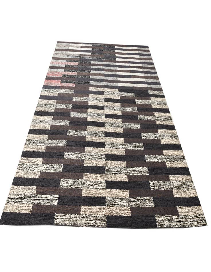 Detail image of  8' x 10' 1 Luna Rug