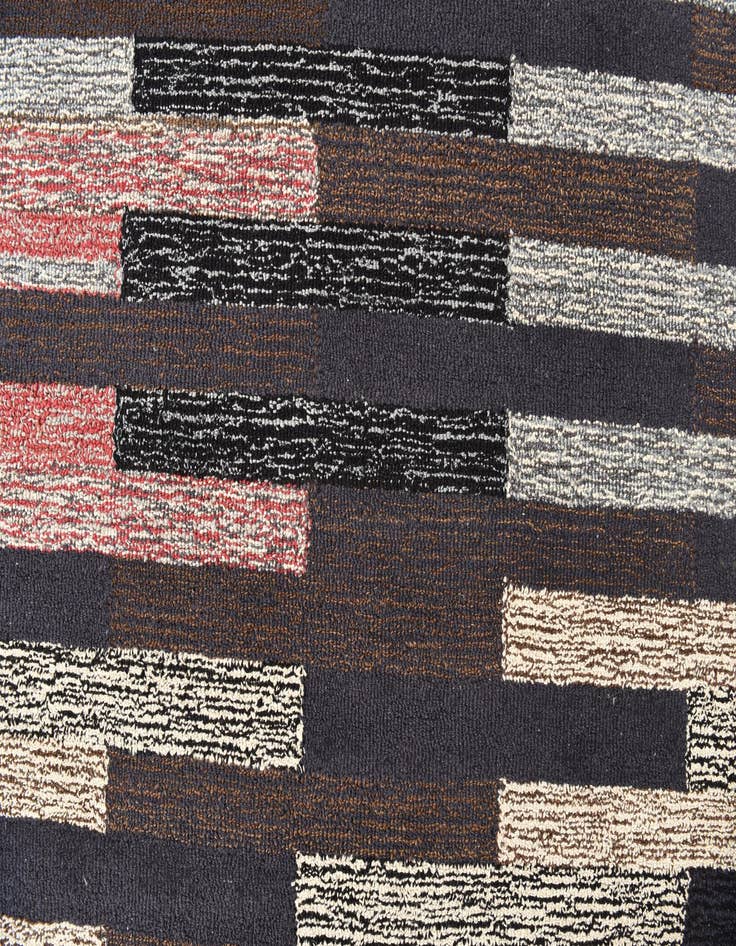 Detail image of  8' x 10' 1 Luna Rug