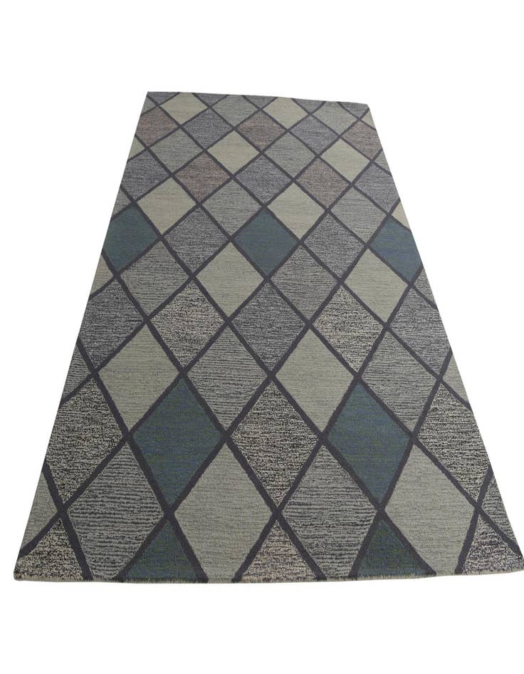 Detail image of  8' x 10' 1 Luna Rug