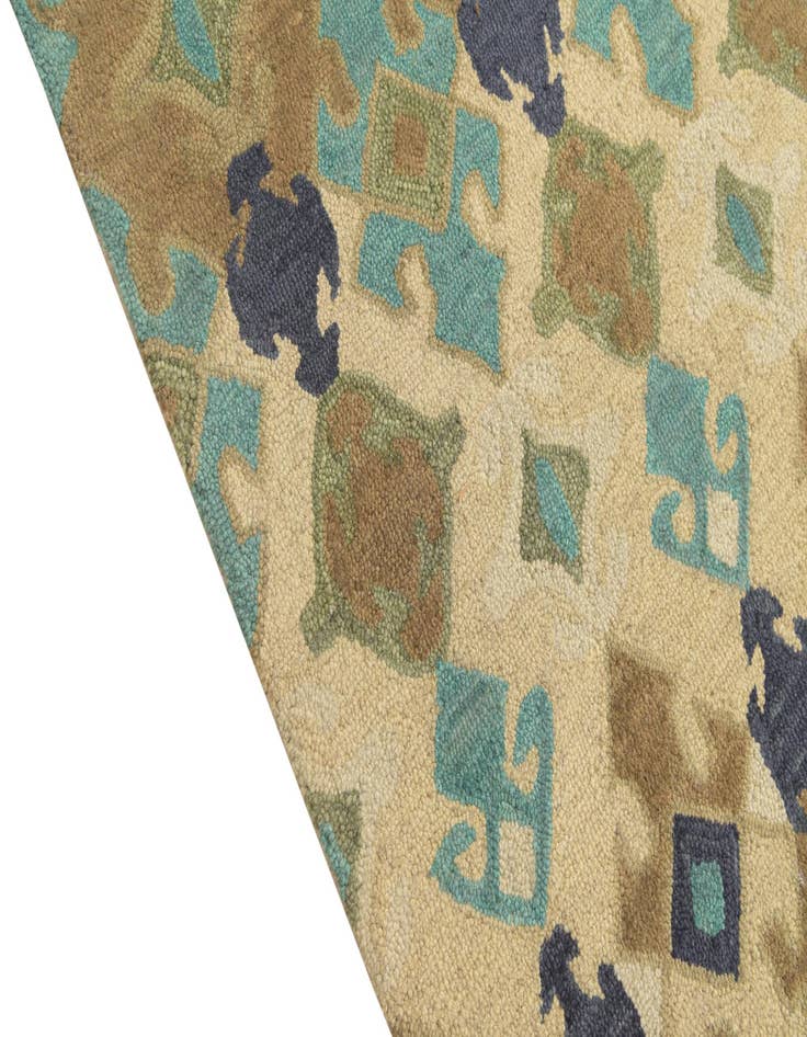 Detail image of  8' x 10' Luna Rug