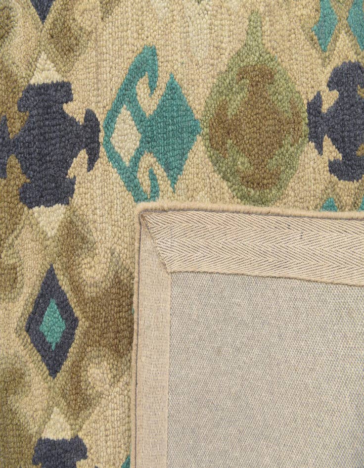 Detail image of  8' x 10' Luna Rug