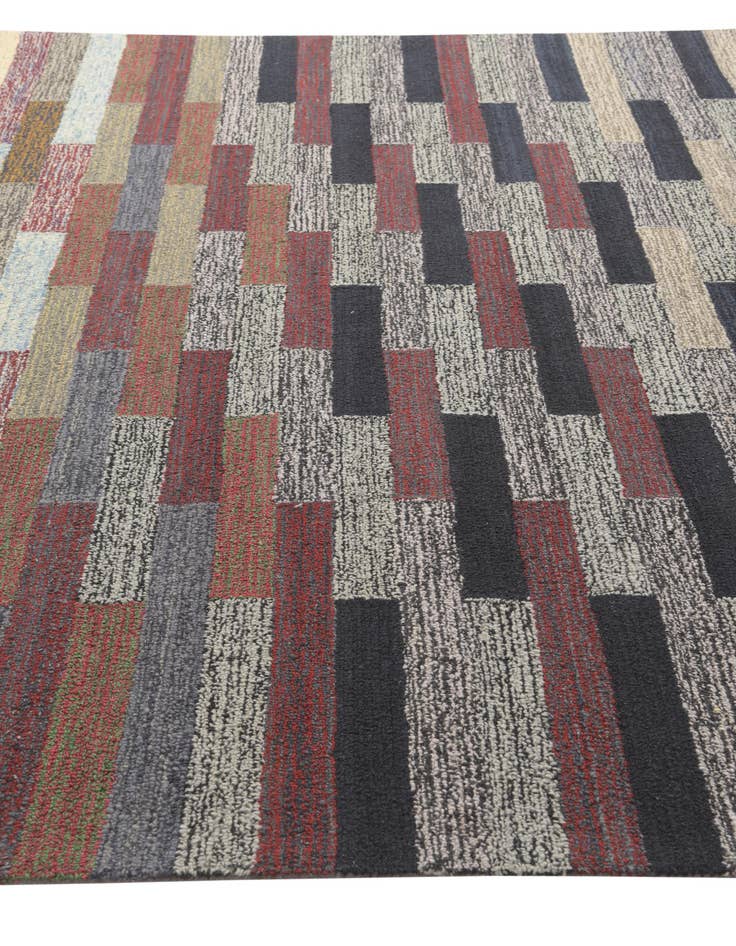 Detail image of  8' x 10' 3 Luna Rug