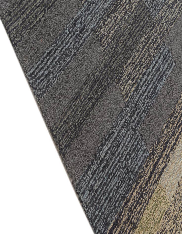 Detail image of  8' 1 x 10' 1 Luna Rug