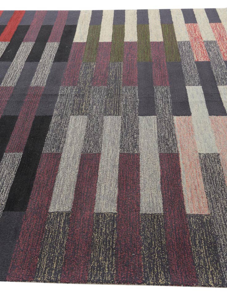 Detail image of  8' x 10' Luna Rug