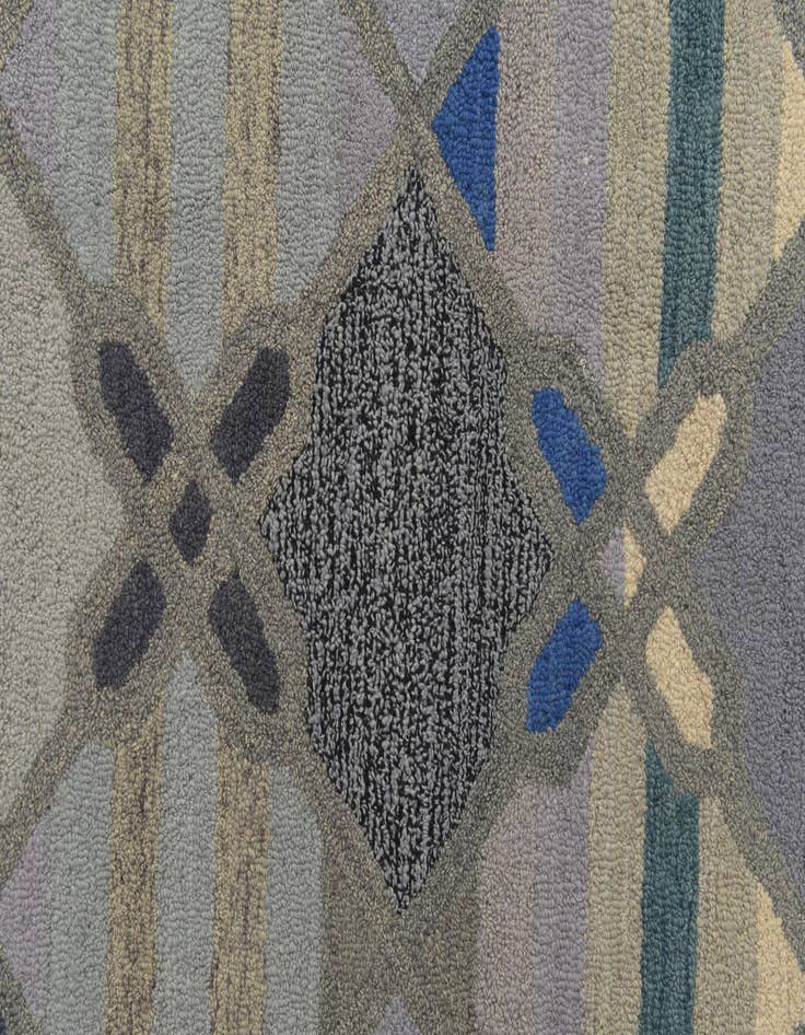 Detail image of 8' 1 x 10' 2 Luna Rug